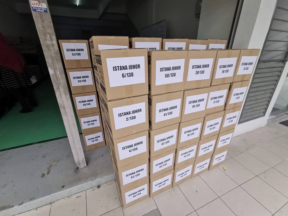 Bantuan banjir Yayasan Sultan Ibrahim